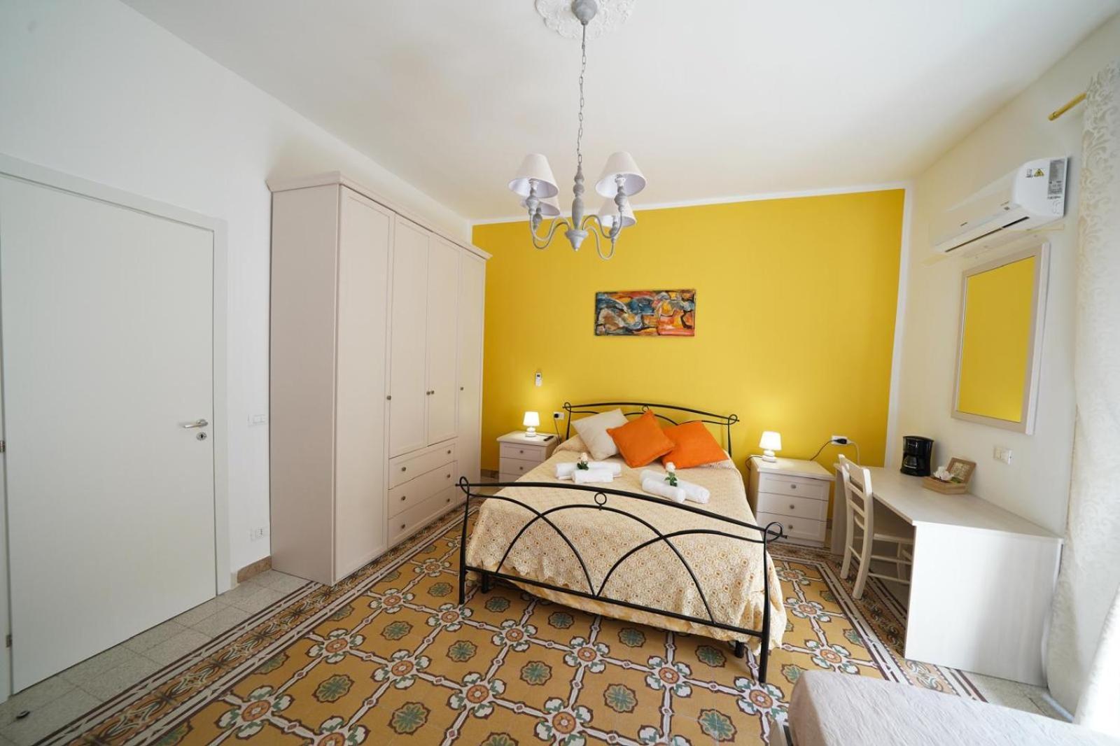 Regina Stella Bed and Breakfast Lascari Εξωτερικό φωτογραφία